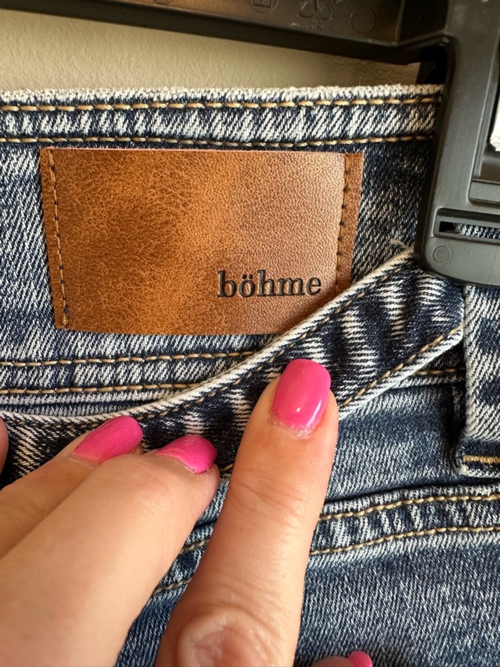 NWT Bohme Women Estilo Jeans 25 Medium Wash Skinny Leg Frayed Raw Hem Belted - Picture 5 of 15